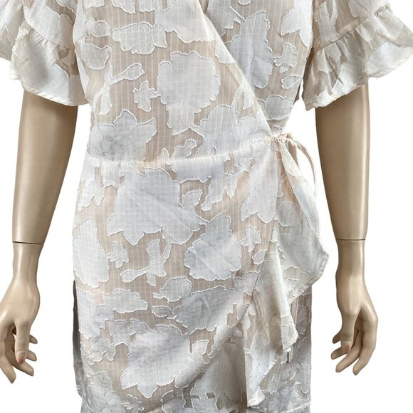 Gilli Women's Wrap Dress Medium Floral Ruffle Short Sleeve‎ White/Beige - Picture 7 of 8